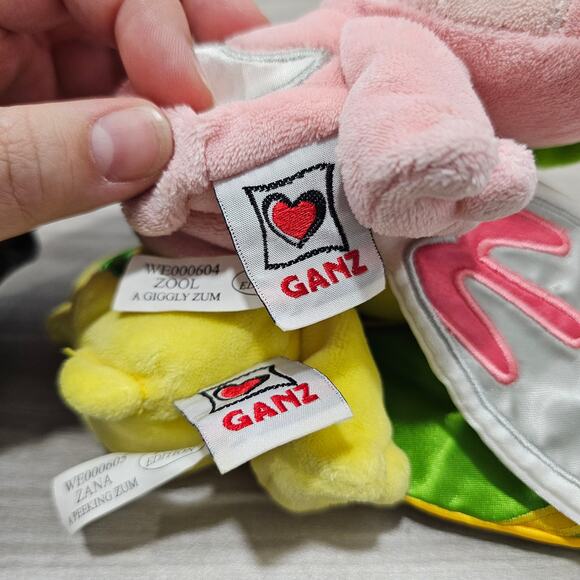 Ganz Zool Zana Peeking Giggly Zum Plush Pink Green Yellow Flying Wings - Picture 5 of 6